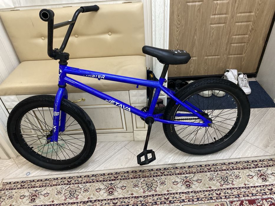 Продаю BMX Синий