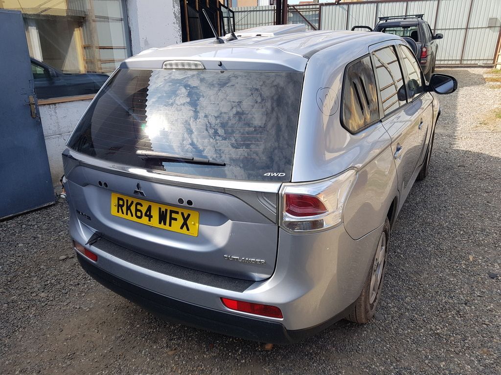 Dezmembrez Mitsubishi Outlander III 2.2 DIESEL 2012-2020