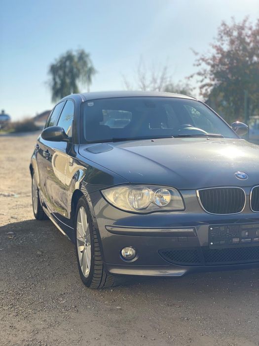 BMW seria 1 , an 2005