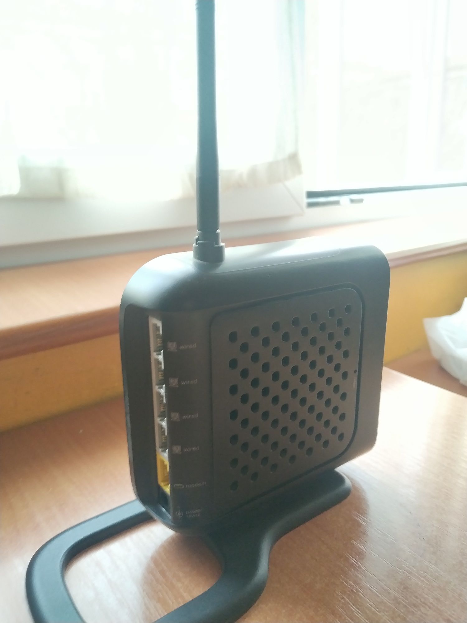 Router Belkin F6D4230