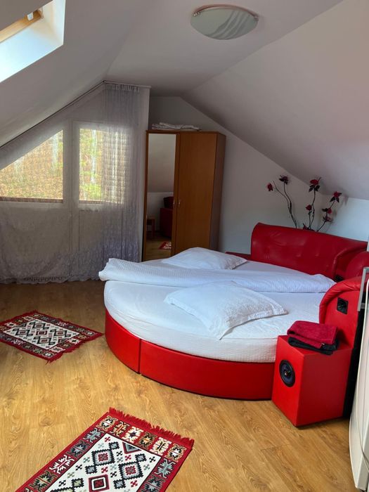 Cazare camere de inchiriat