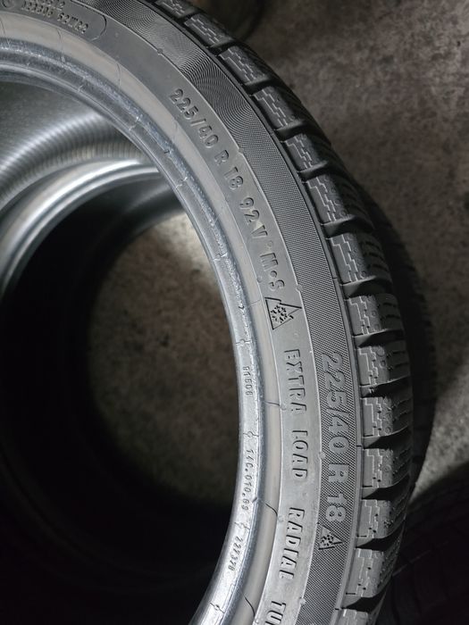 Continental 225/40 R18 92V MS iarnă