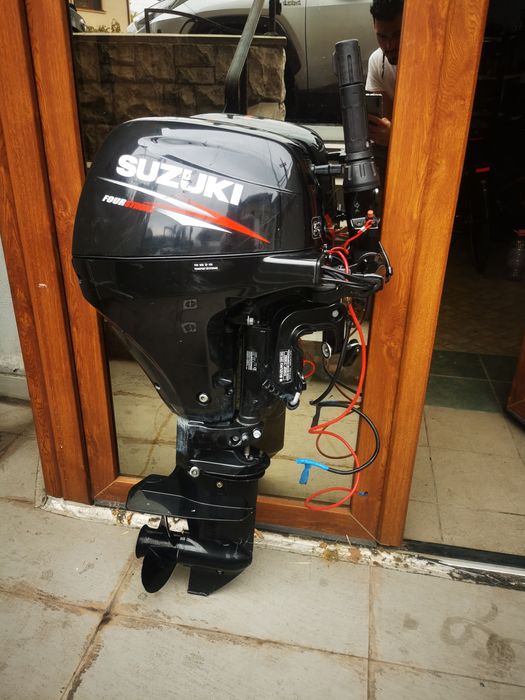 Motor barca Suzuki DF9.9AS aprindere electrica 2022