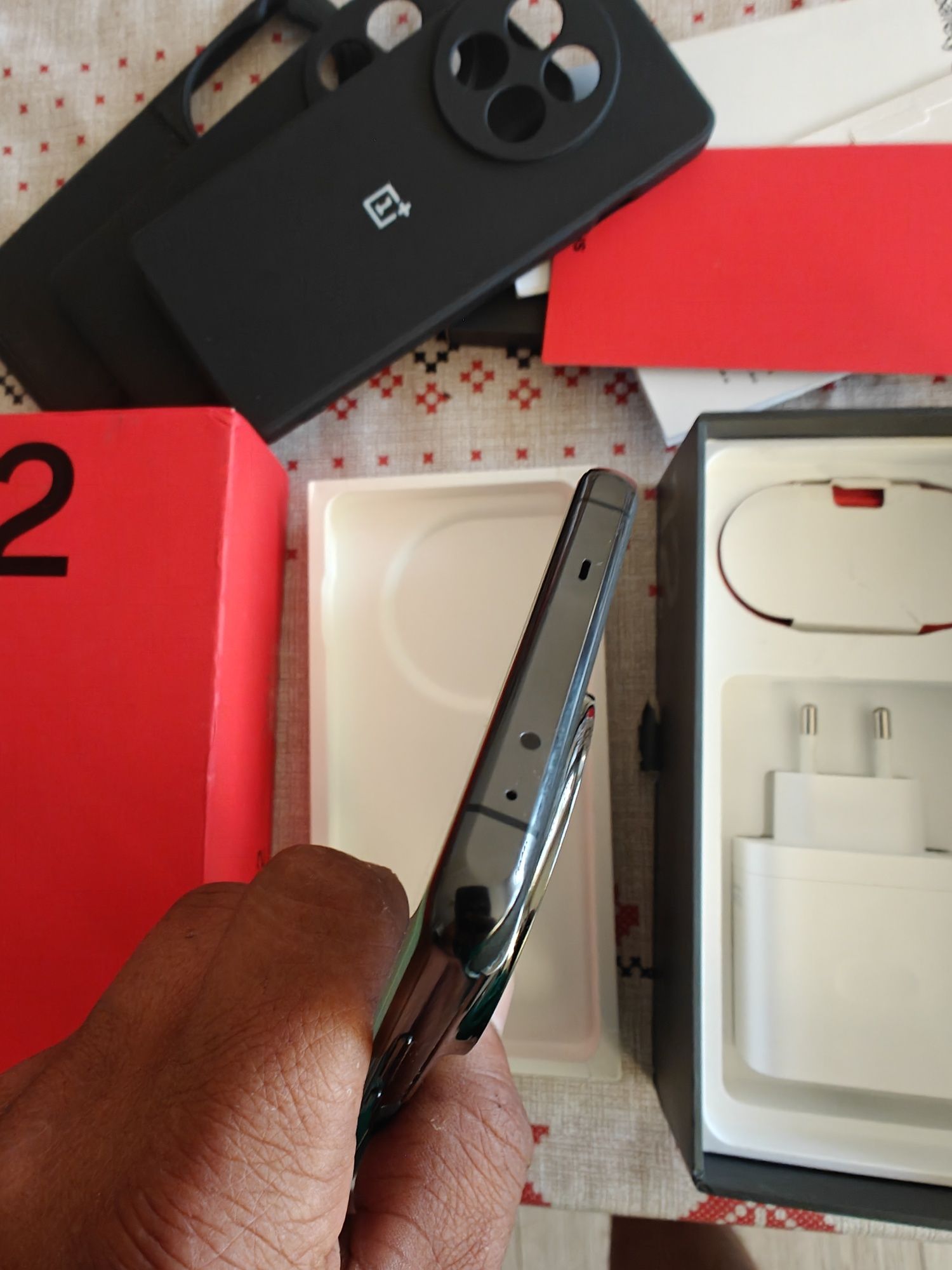 Oneplus 12/16-512/, глобален, перфектен, комплект.