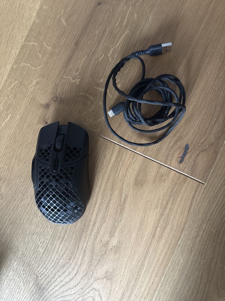 Steelseries aerox 5