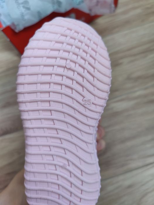 Чисто нови маратонки Elefanten с вълна за момиче, 25 номер