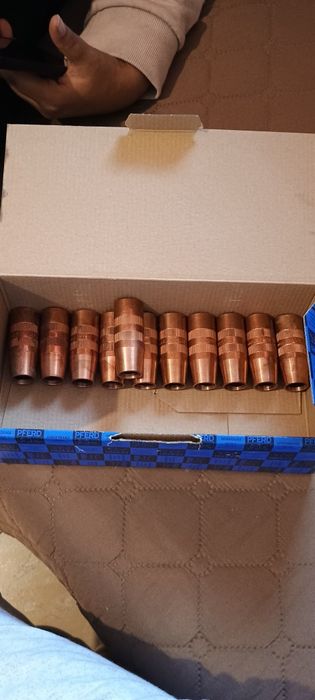 Заваръчни консумативи за горелка FRONIUS