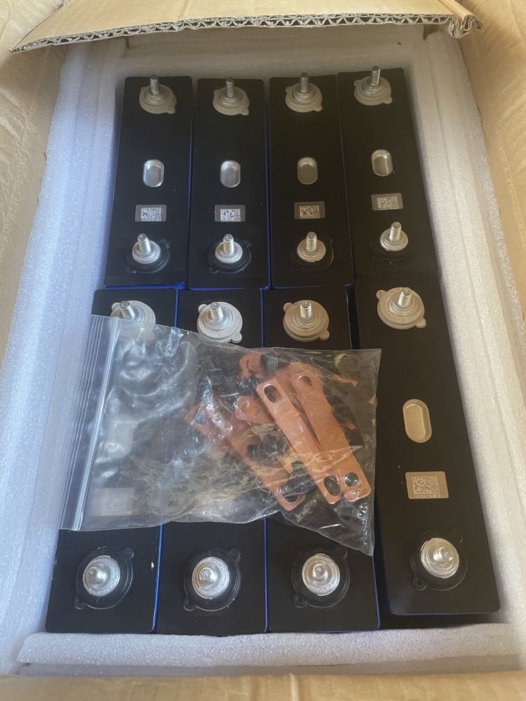 Аккумуляторы CATL 120 Ач 3.2 v Lifepo4 ( 16 штук)  - 48 вольт (новые )