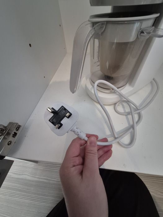 Aparat de gatit rapid cu aburi si blender