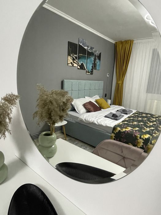 Inchiriez in regim hotelier ultracentral in Onesti