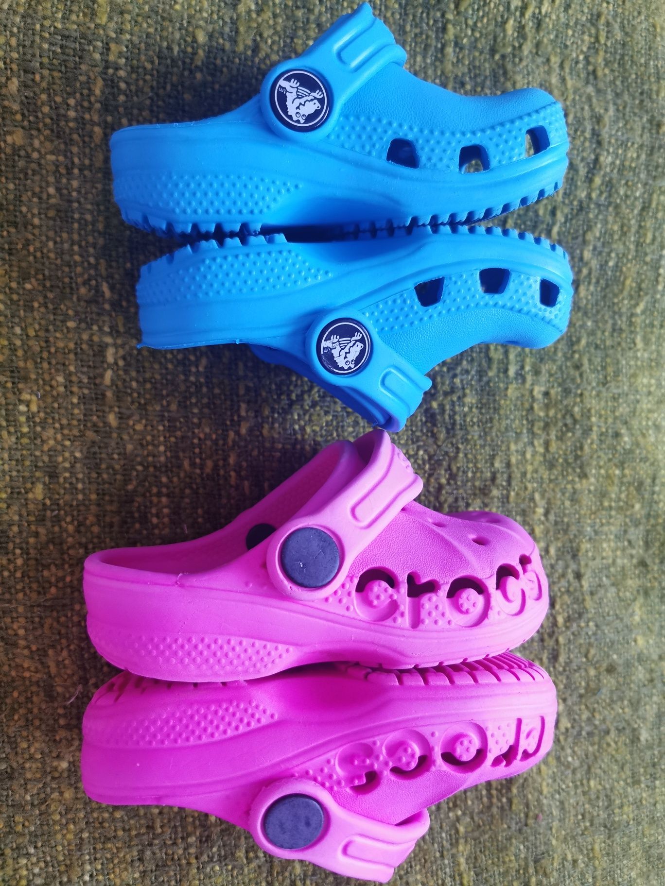 Crocs C 4 și C6 .