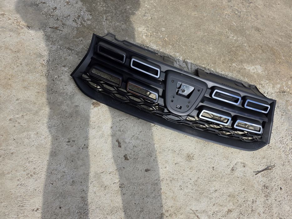 Grilă bară față sandero/logan stepway 2017-2020