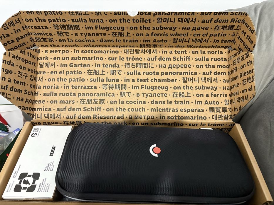 Vand steamdeck Oled 512gb nou