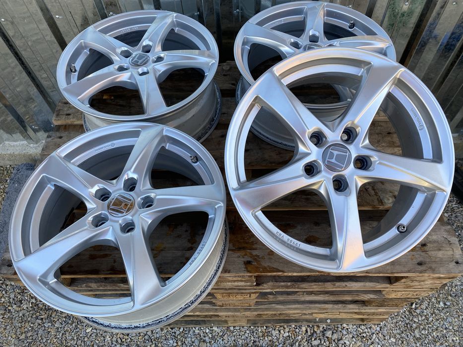 17 цола 5 х 114.3 мм Хонда , Honda CR-V , HR-V , Civic