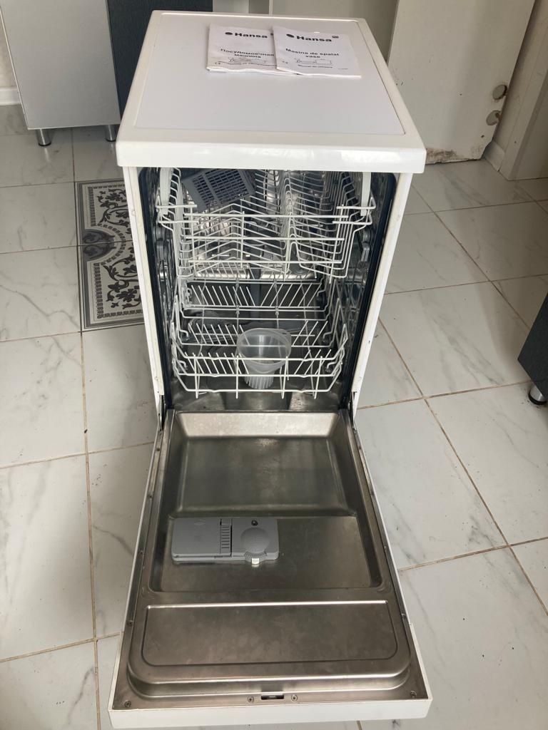 Продам Новую Посудомоющую машину (Hansa)