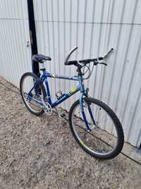 Bicicleta KASTLE*ALUMINIU*26 inch*echipata SHIMANO*24 viteze*