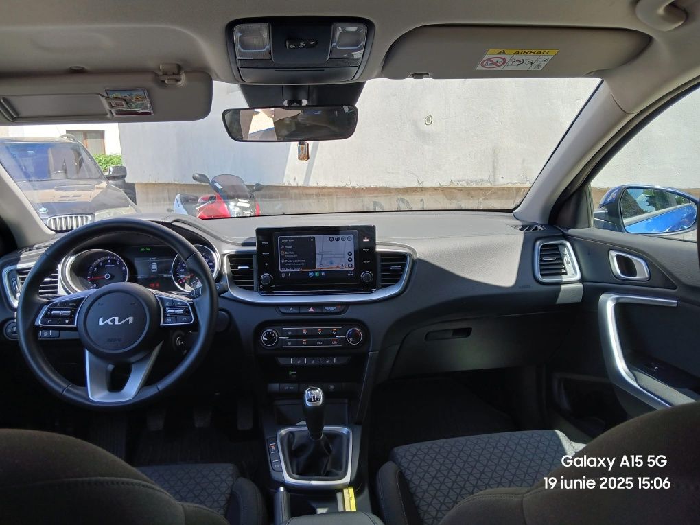Kia Ceed PE 1,5 T-GDI 6MT Best MY2023