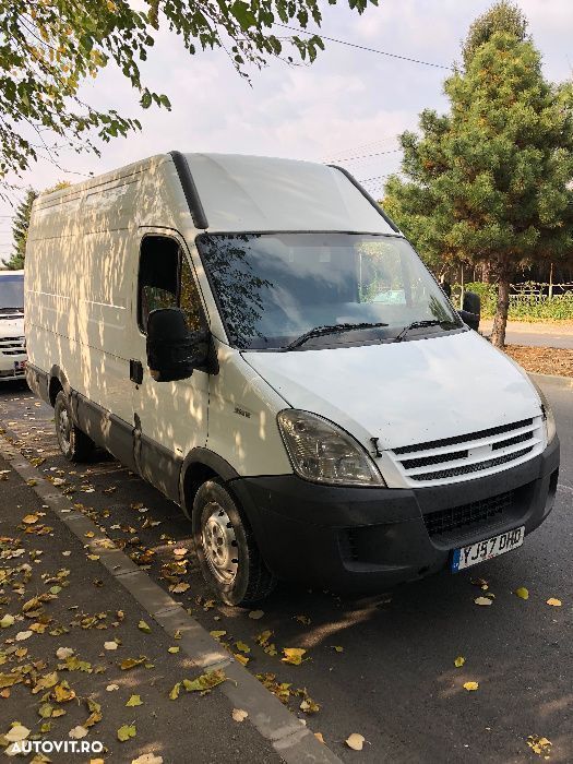 Dezmembrez Iveco Daily 2.3 HPI