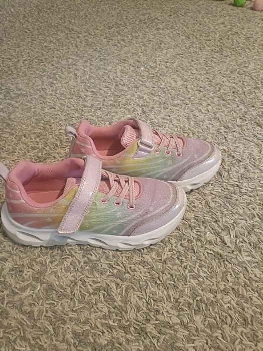 Adidași skechers cu luminite