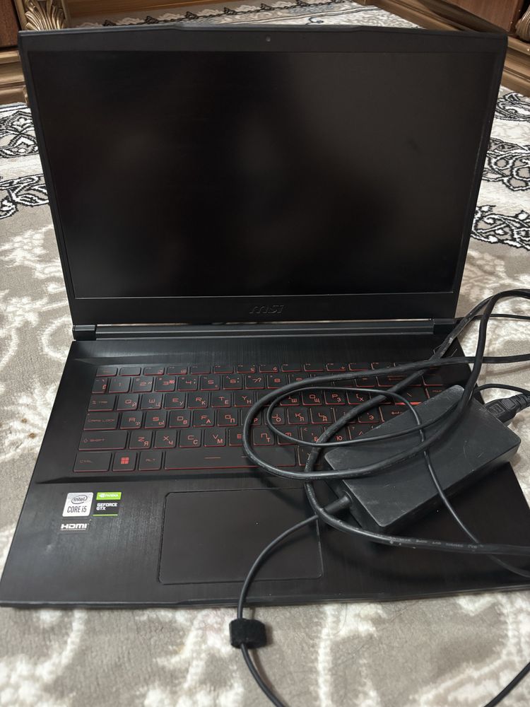 Notebook MSi core i5
