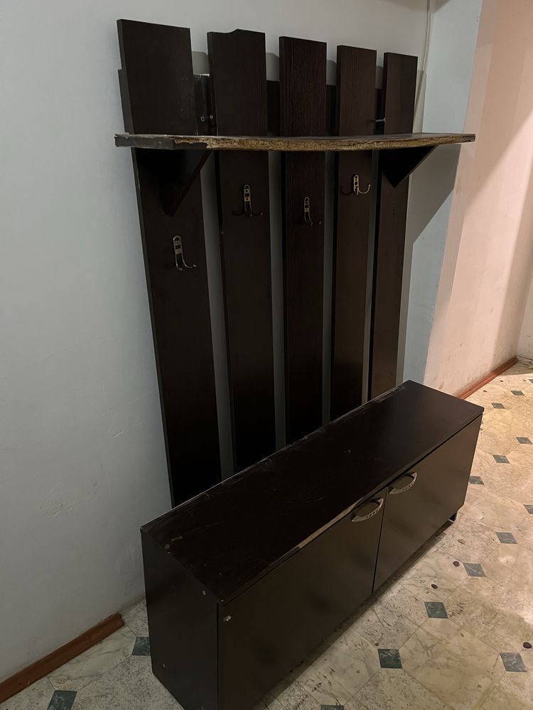 Продам прихожую