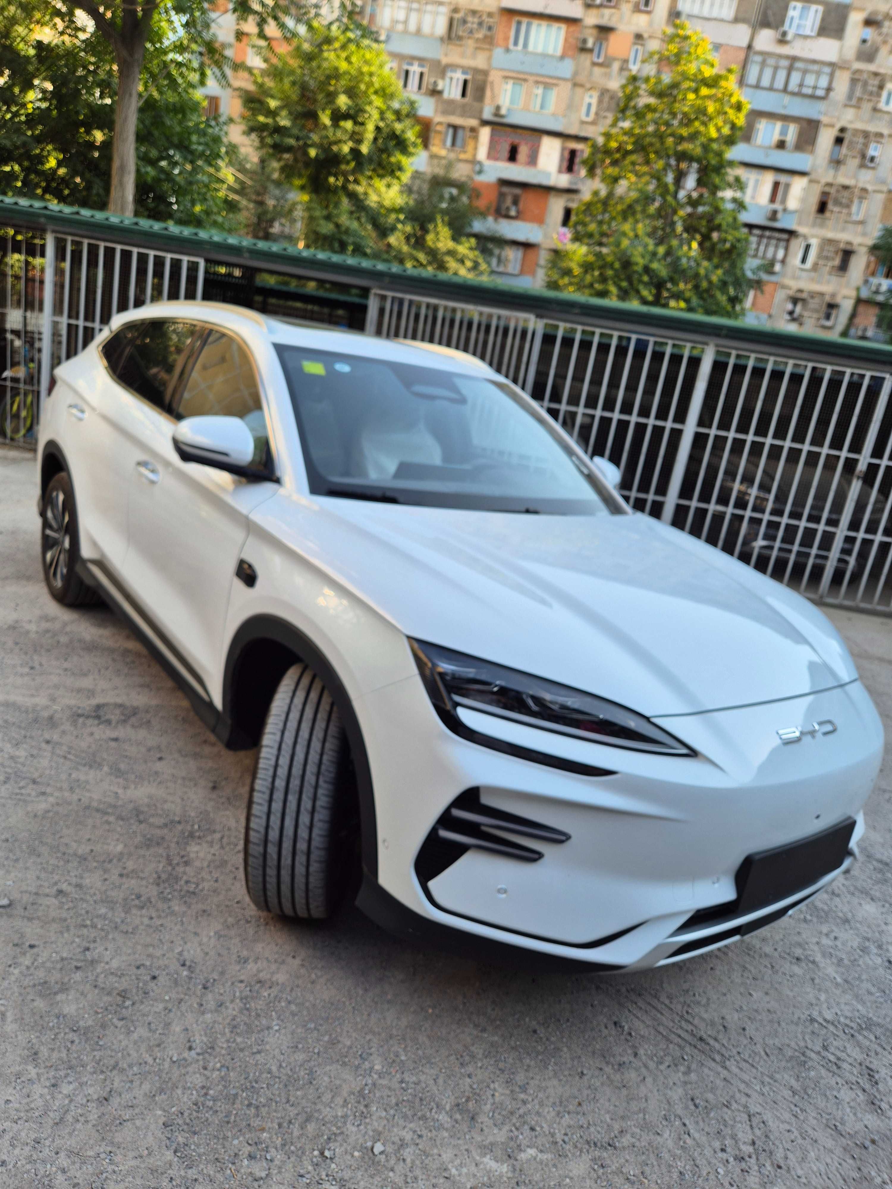 BYD SONG PLUS Champion Smart Drive 605 км Нотариус