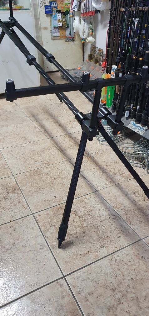 ПРОМО! Шаранска стойка  ROD POD за 4въдици CARP EXPERT