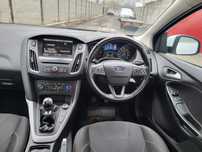 Interior semi-piele/Volan/Rulou porbagaj  Ford Focus 3/Tapiterie plafon Ford Focus 3 break