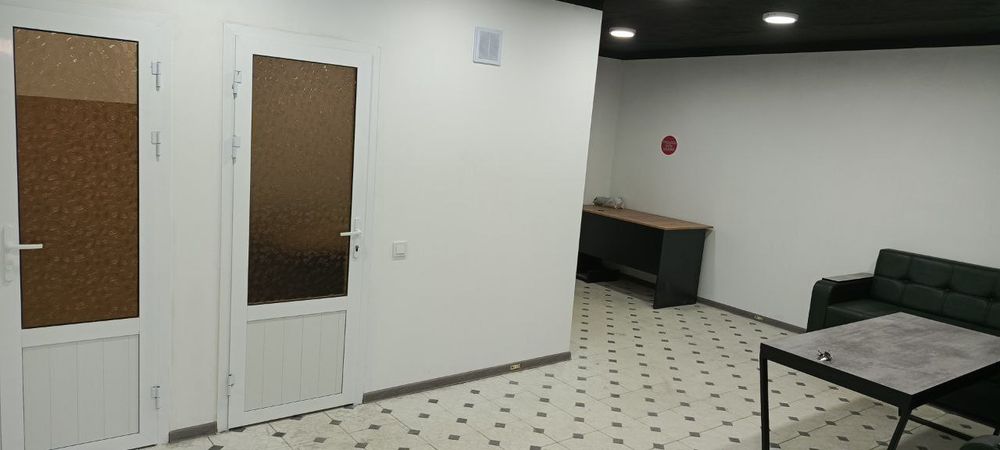 Tayyor ofis sotiladi