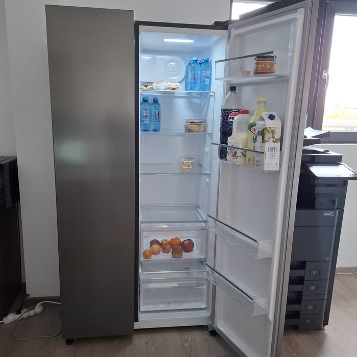 Frigider Beko Side by Side, No Frost