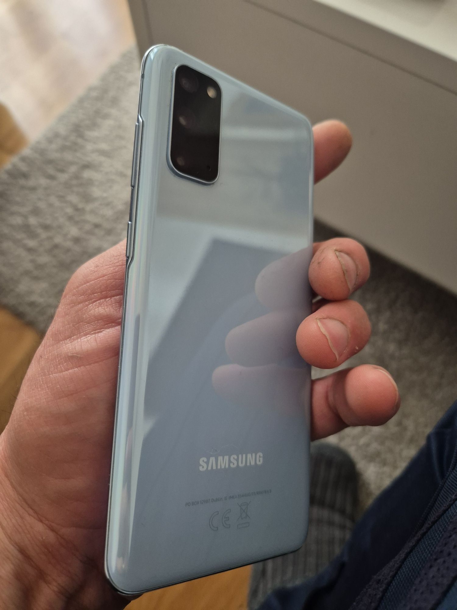 Samsung galaxy s20,