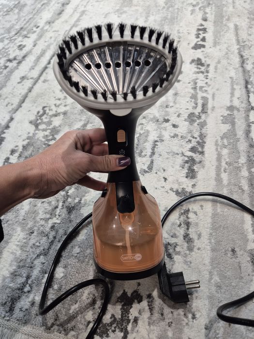 Вертикална парна ютия