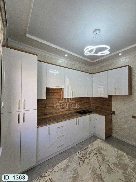 SOTILADI №1363 Eski sumda 2xona 3xona qilingan arzon uyimiz sotuvda