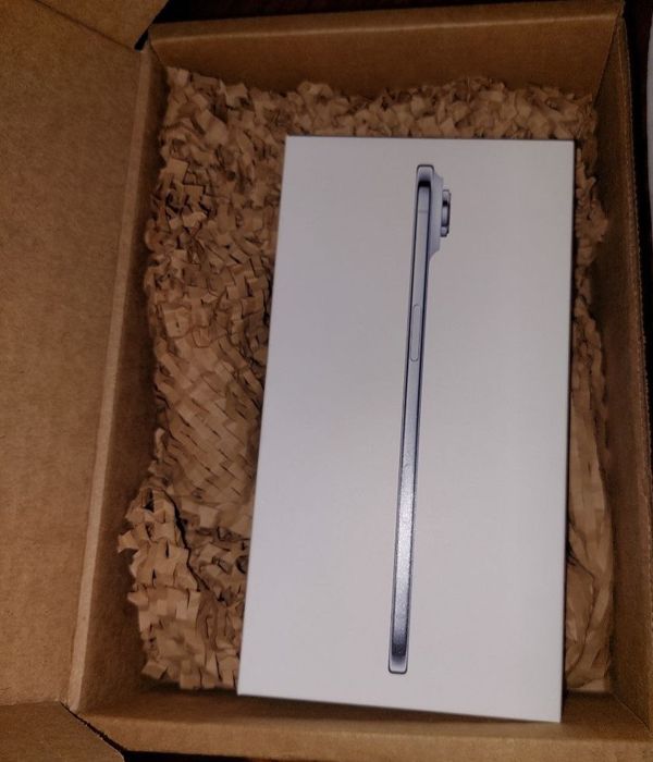 iPhone Air 256GB Sky Blue