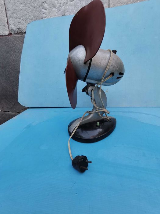 Стар вентилатор - ретро