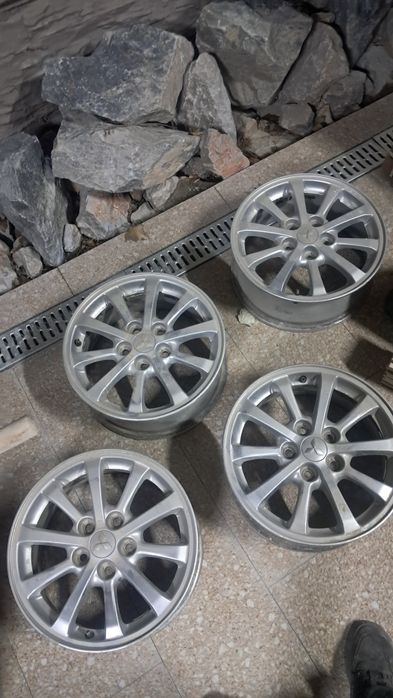 продам титановые диски на митсубиси