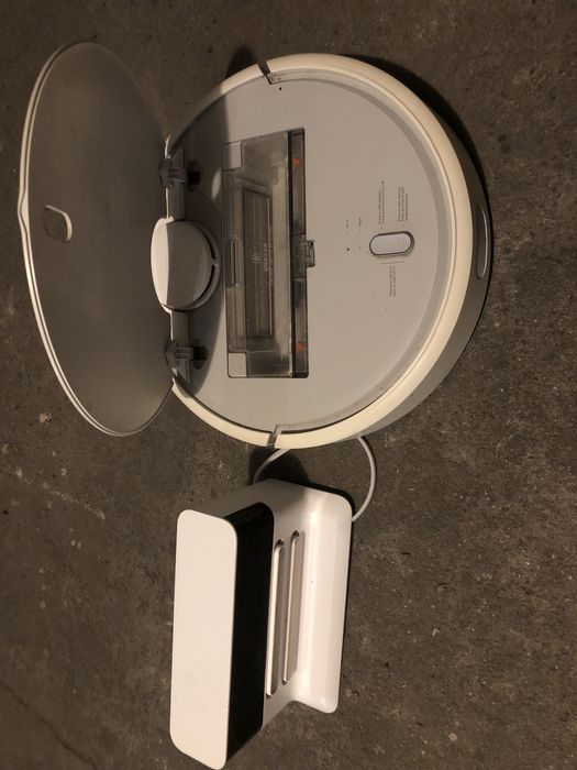 Robot curatenie Mi Robot Vaccum - defect, pentru piese