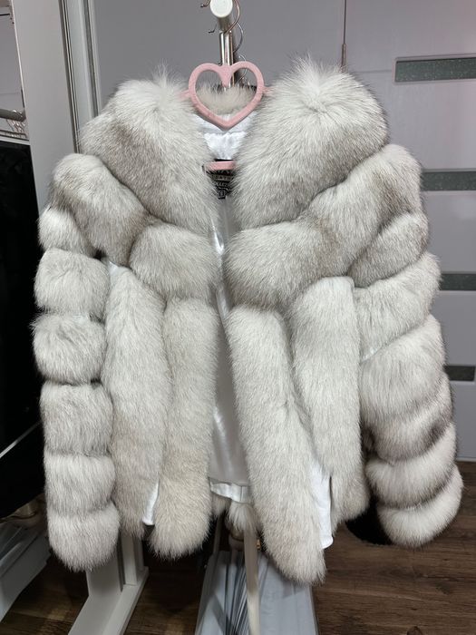 Haina de blana alb-gri