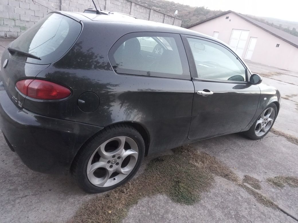 Alfa Romeo 147 1.9 jtd 16V на части