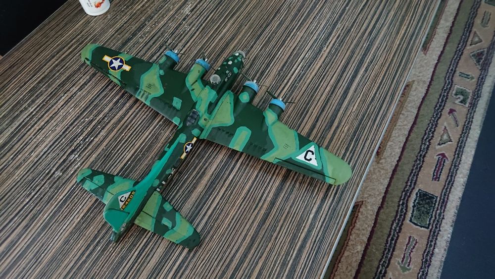 Bombardier B-17 machetă