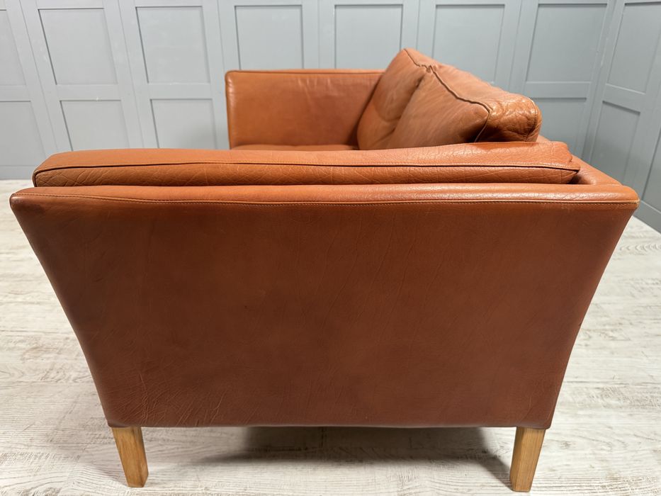 Датски диван 2-ка естествена кожа Д1104