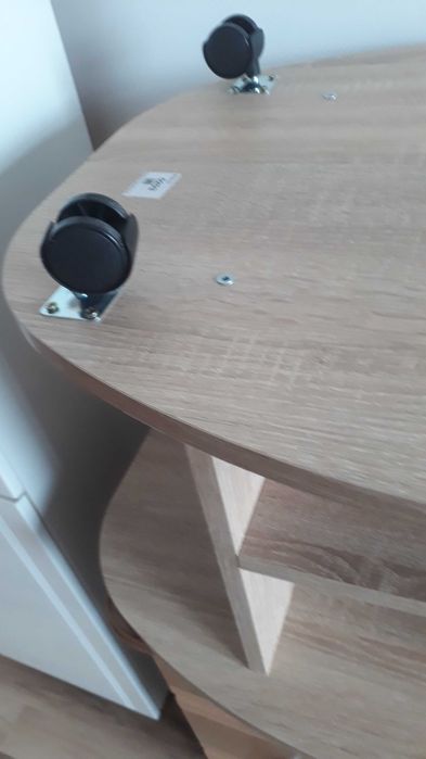 Mobila Nouă si utilizată dulapuri comode noptiere masa, cuier  etc