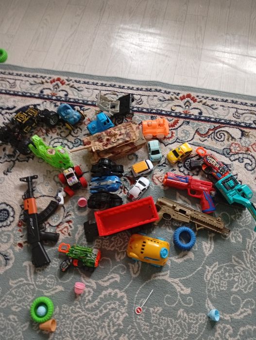 Игрушки детские разные