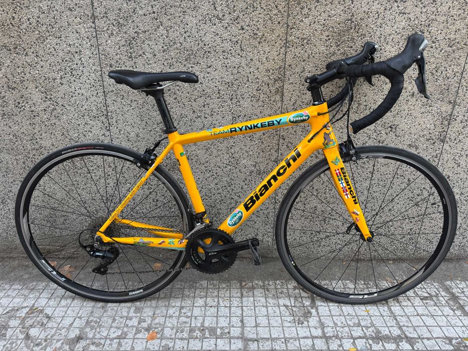 Bianchi Team Rynkeby Carbon/Shimano 105 2x11/шосеен велосипед