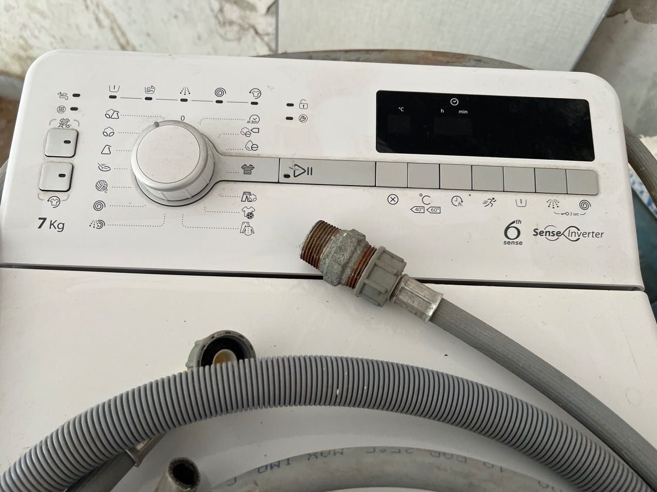 Whirlpool 6th Sense Model: TDLR 70220 напълно изправна пералня