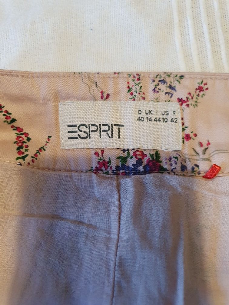 Розова пола на цветя Esprit