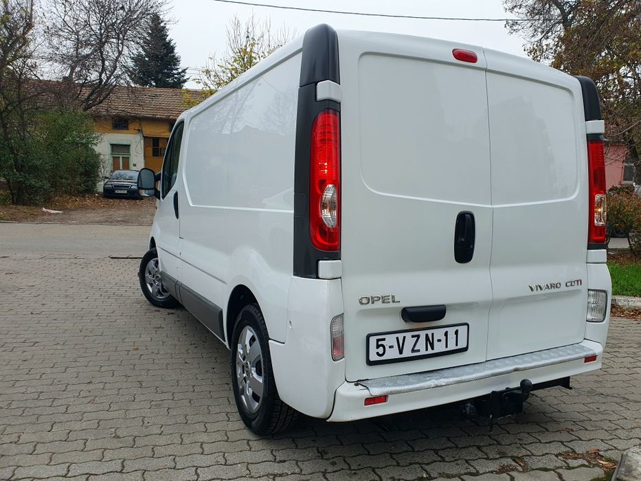 Opel Vivaro 2.0cdti 114cp 2013 euro 5 clima
