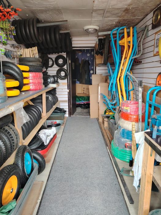 Продам контейнер на рынке Нур база