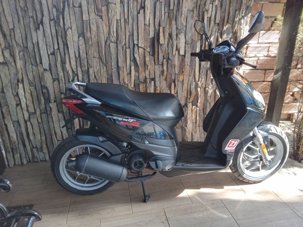 Aprilia Sportcity 50