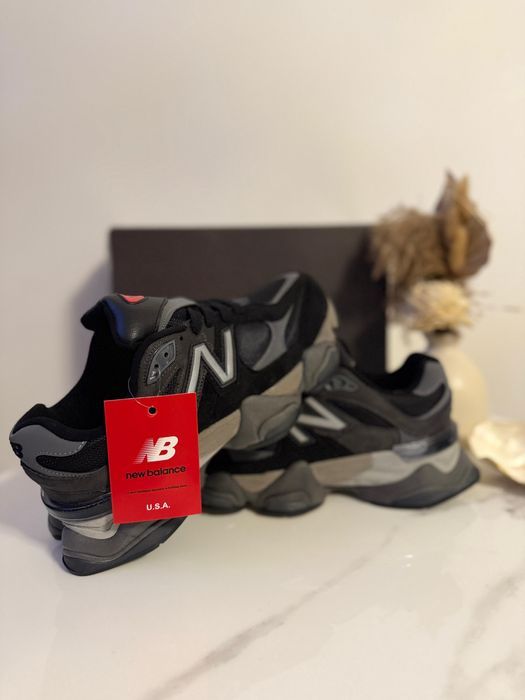 Adidasi New Balance 9060